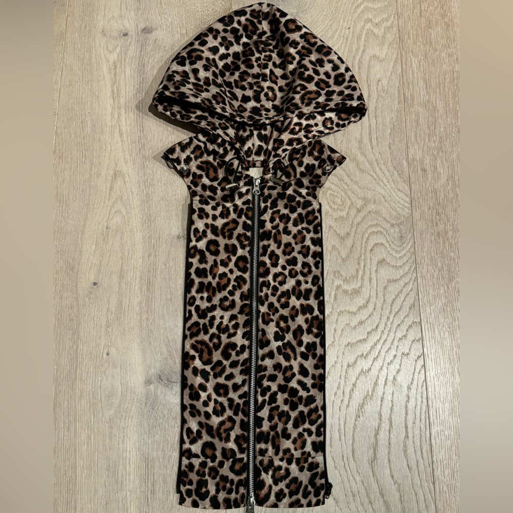 Veronica Beard NWT leopard Dickey